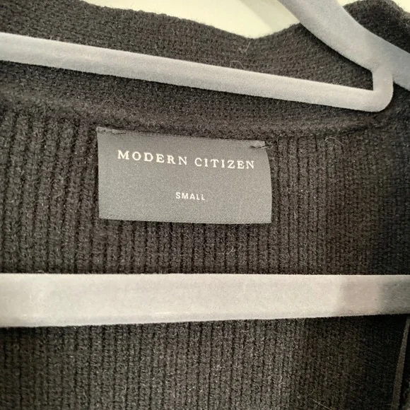 Modern Citizen Black Surplice Wrap Cropped Ribbed Sweater Fitted Size Small - Picture 6 of 11